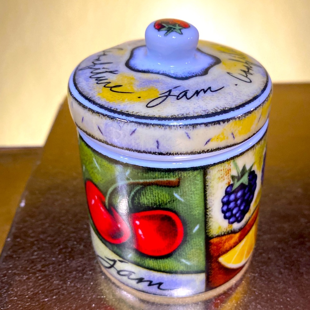VINTAGE JELLY JAR BREAKFAST JAM CERAMIC FRUIT DESIGN POT & LID by MSC DINING